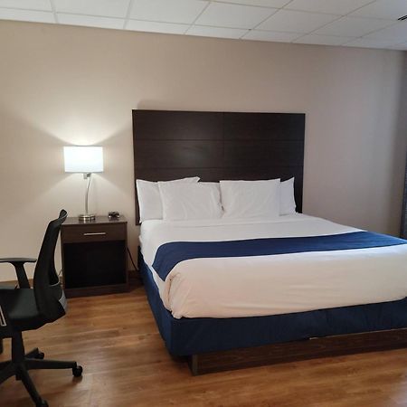 Ariel Broadway Hotel Lorain Εξωτερικό φωτογραφία