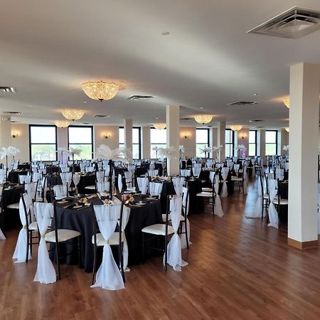 Ariel Broadway Hotel Lorain Εξωτερικό φωτογραφία