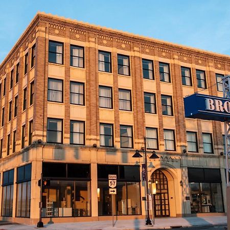Ariel Broadway Hotel Lorain Εξωτερικό φωτογραφία