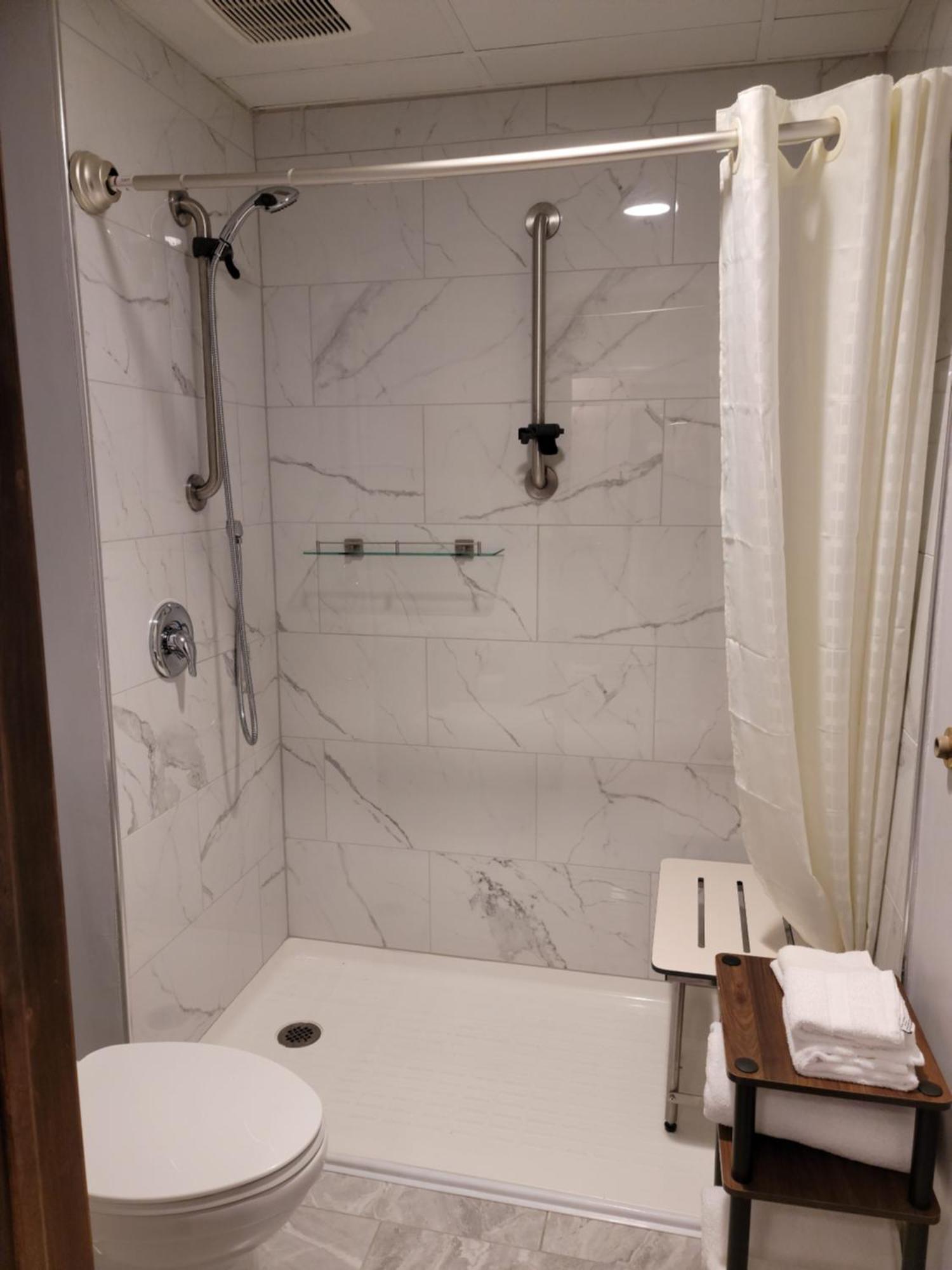 Ariel Broadway Hotel Lorain Εξωτερικό φωτογραφία