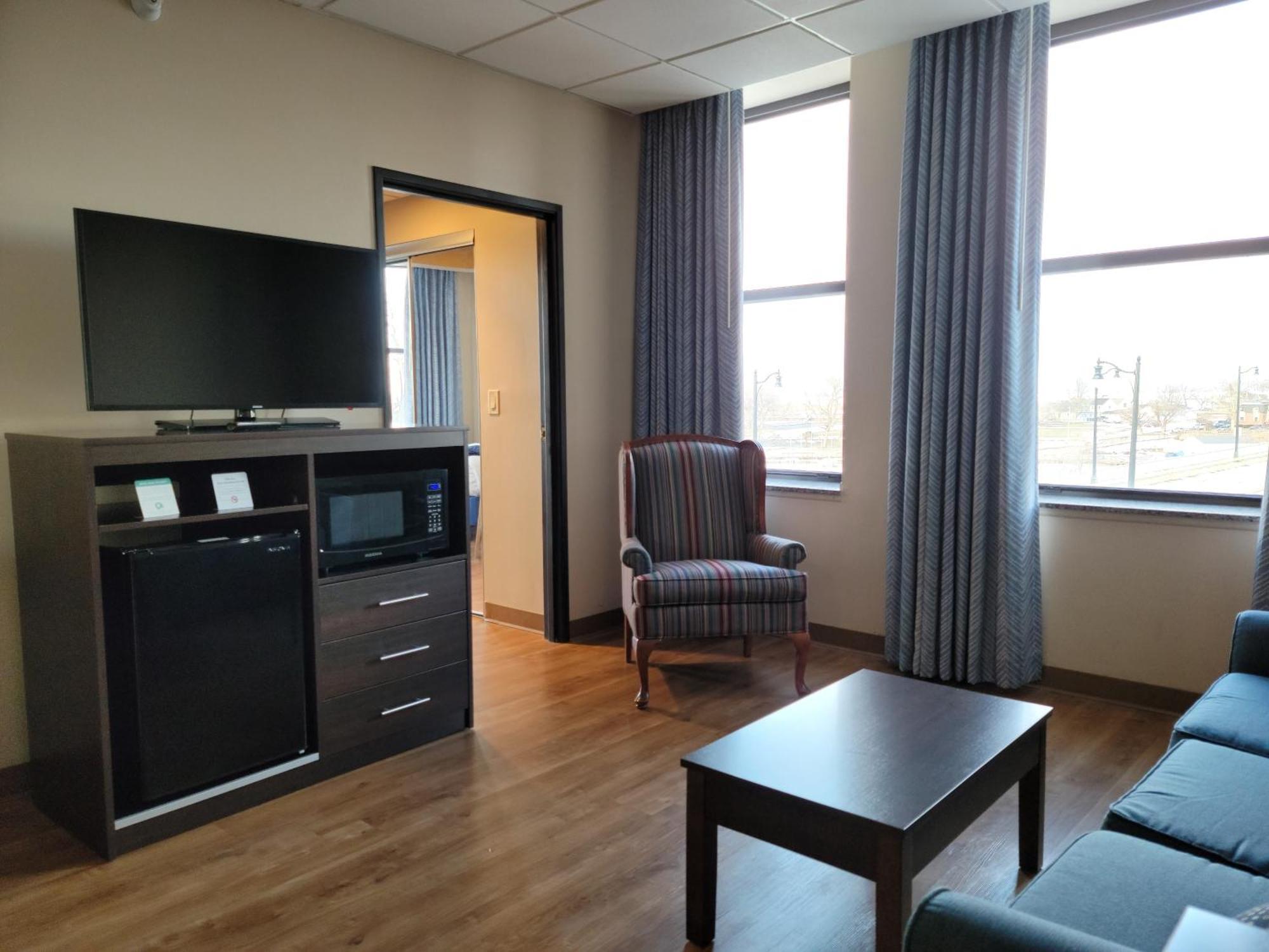 Ariel Broadway Hotel Lorain Εξωτερικό φωτογραφία