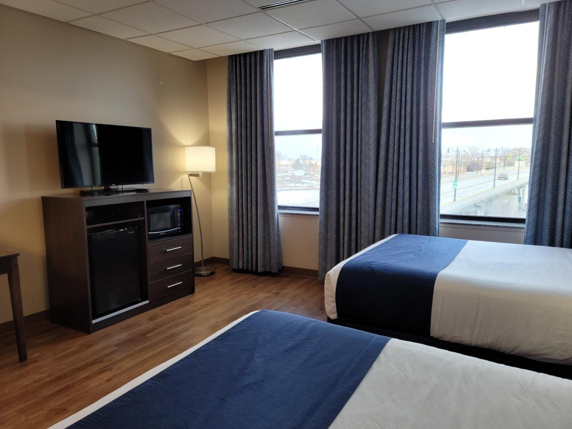 Ariel Broadway Hotel Lorain Εξωτερικό φωτογραφία