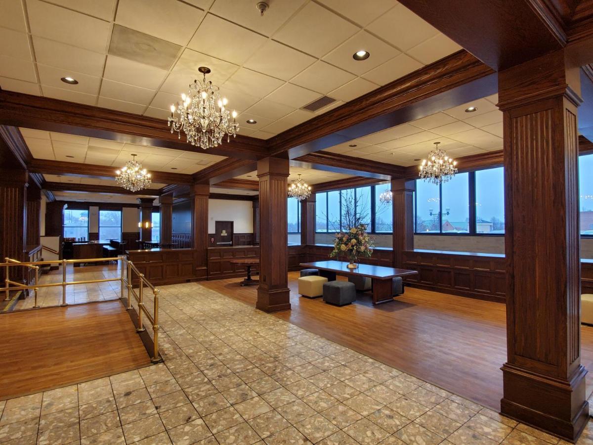 Ariel Broadway Hotel Lorain Εξωτερικό φωτογραφία