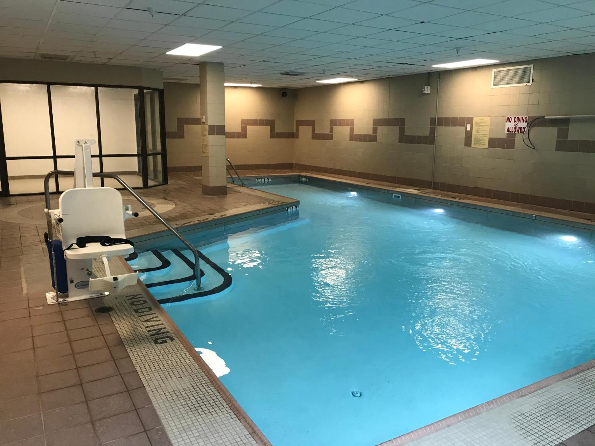 Ariel Broadway Hotel Lorain Εξωτερικό φωτογραφία